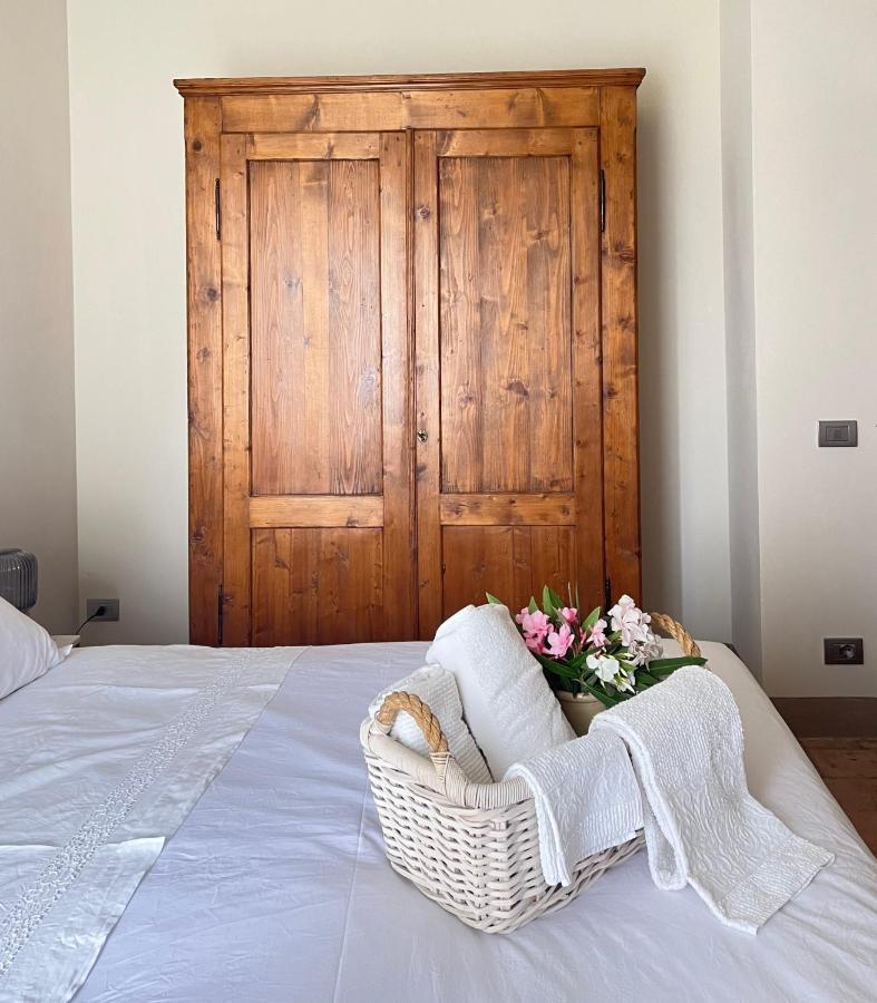 Le Mansarine Charme B&B Castellaro  ภายนอก รูปภาพ