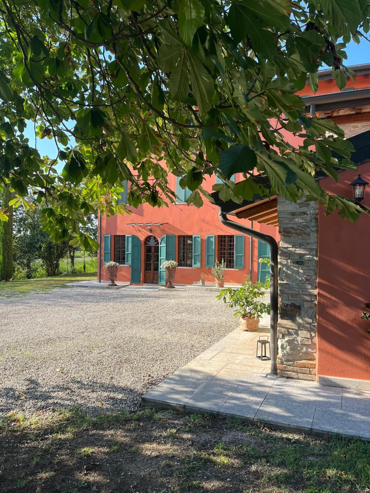 Le Mansarine Charme B&B Castellaro  ภายนอก รูปภาพ