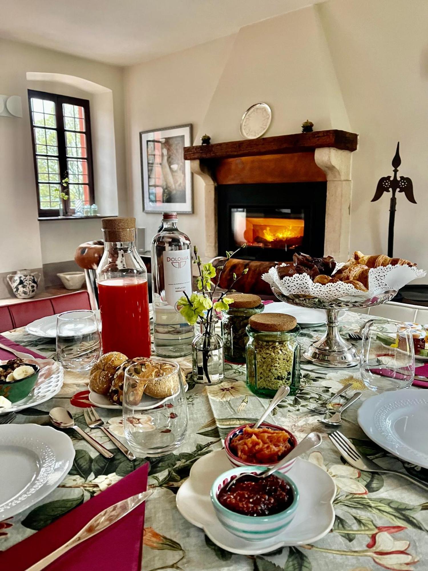 Le Mansarine Charme B&B Castellaro  ภายนอก รูปภาพ