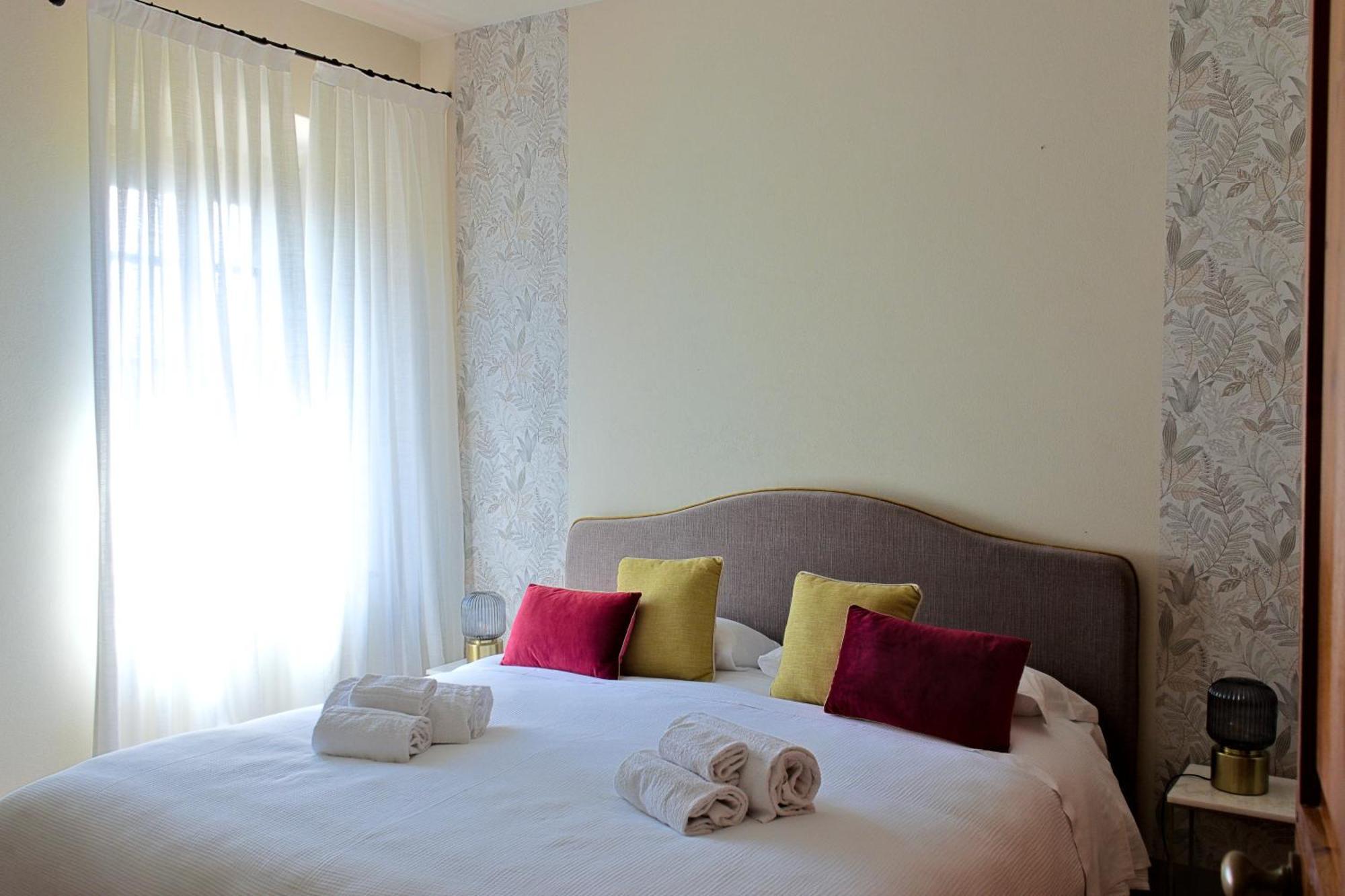 Le Mansarine Charme B&B Castellaro  ภายนอก รูปภาพ